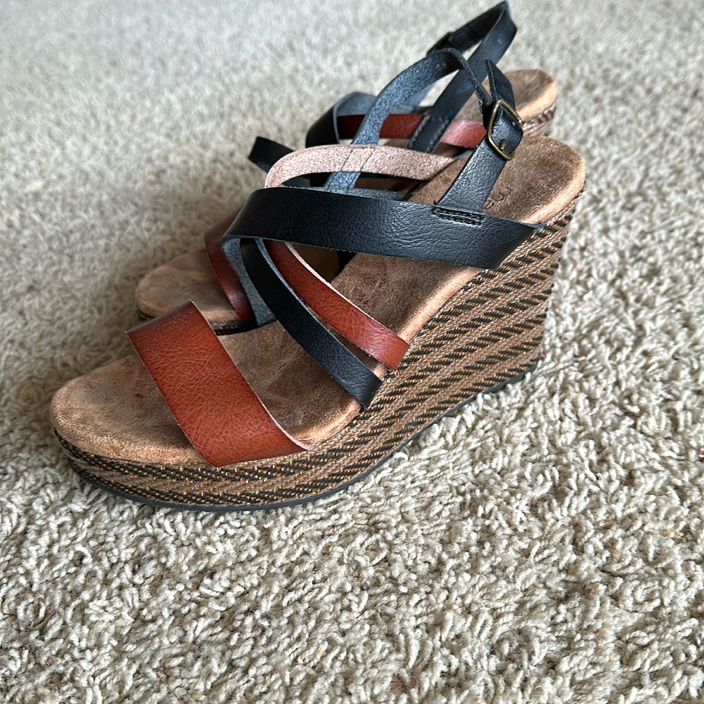 Maurice’s Women’s Wedge Heels, Women’s Size US 9.5